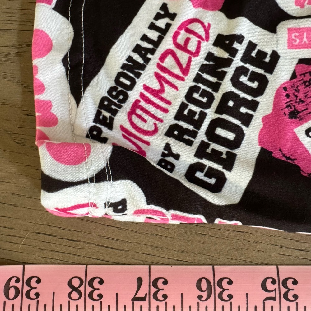 Bioworld Mean Girls Womens' Burn Book Sleep Lounge Pajama Pants NWT - Picture 4 of 9